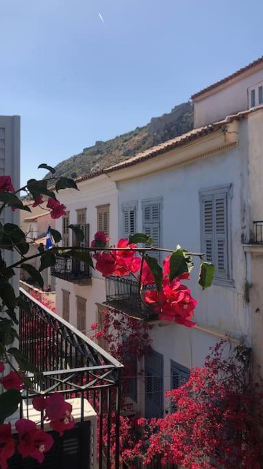 Bougainvillea Apartments 2 Náuplia Exterior foto